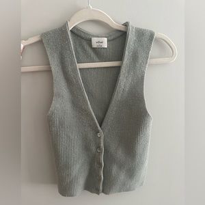 Aritiza Vest